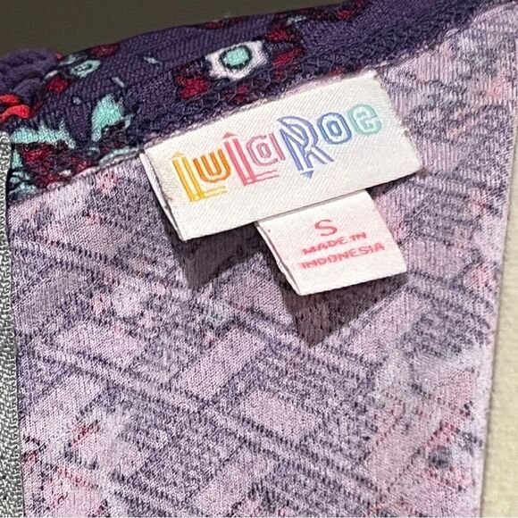 LuLaRoe Floral paisley print knee length  short sleeve Amelia dress - Picture 11 of 14